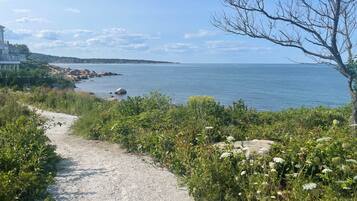 Sun loungers, beach towels