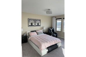 3 bedrooms, WiFi