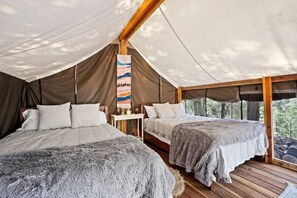 7 soverom, skrivebord, wi-fi (inkludert) og sengetøy