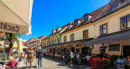 Lovely home in Hrebinec with WiFi