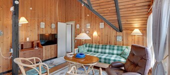 2 bedroom beautiful home in Nørre Nebel