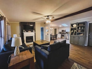 Fireplace, DVD player