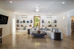 Televisie en een kantoor