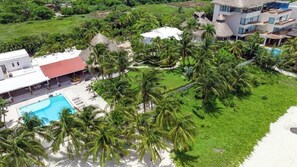 Exterior - Villa Balam Nah | 6BR | Beachfront Family Oasis (Cancún)
