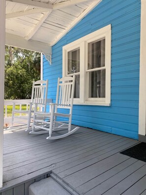Terrace/patio - The Blue Aztec (Sanford)