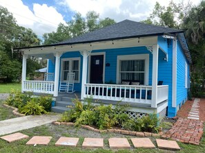 Exterior - The Blue Aztec (Sanford)