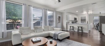 Contemporary home in the heart of McKinney