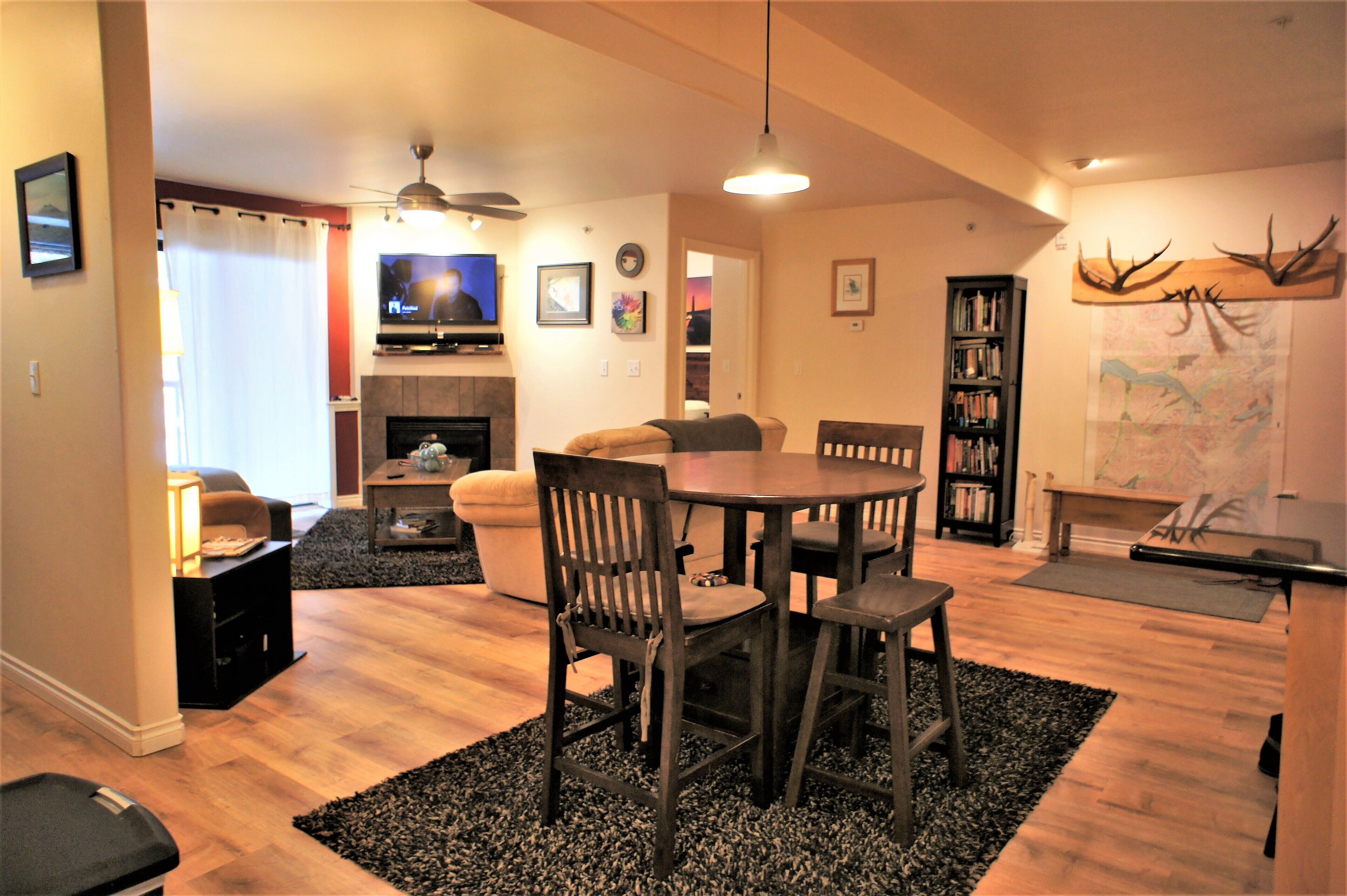 Modern condo in Downtown Girdwood