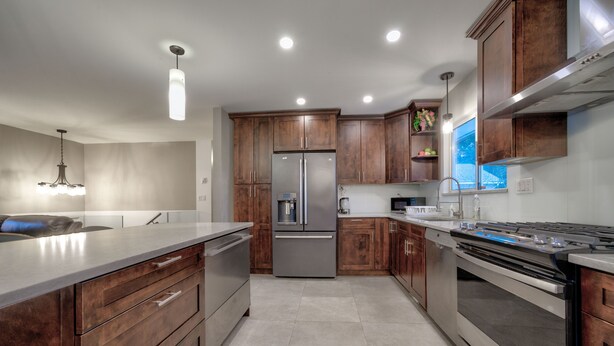 Unclassified image, 1 of 47, button - 6 bedroom, 2 kitchens, 2 dining room home with large backyard in quiet area (Coquitlam)