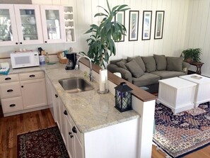 Interior - Historic Mystic River Boat House - 2 blocks from Mystic River (Stonington)