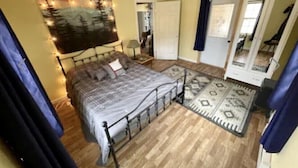 4 Schlafzimmer, Schreibtisch, kostenloses WLAN, Bettwäsche
