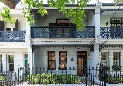 Entire 4 Bedroom Paddington Terrace
