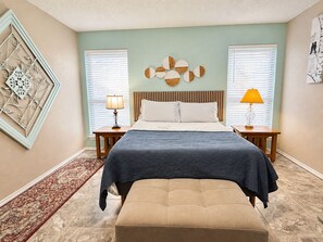 3 bedrooms, desk, iron/ironing board, free WiFi - Cheerful Home w/ Private Hot Tub, Big Fenced Yard, & Pool.  Pet Friendly! (Crowley)