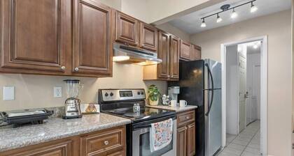 Gainesville Fur Friendly Condo