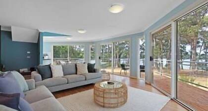 Tall Trees waterfront retreat