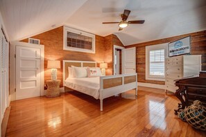 صورة غير مصنفة، 5 من 44، زرّ