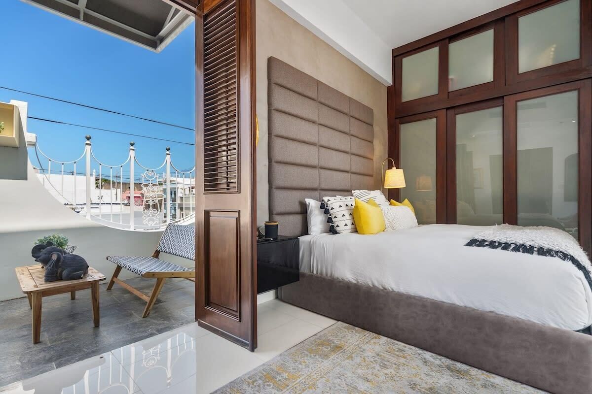 2 dormitorios, tabla de planchar con plancha, cuna de viaje y wifi