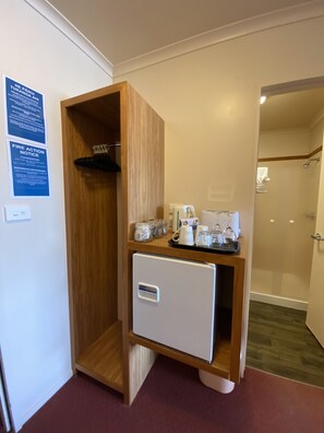 Standard Double Room, Lake View, Lakeside | Individually furnished, laptop workspace, travel cot, free WiFi - Lakes Lodge Okataina (Lake Okataina)