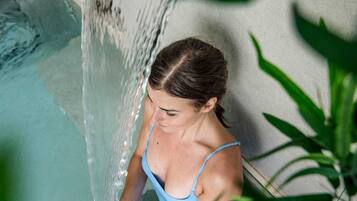 Piscine couverte, piscine chauffée