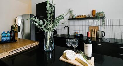 Carmel Beach House by Berry Stays