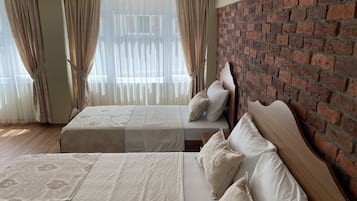 Deluxe Triple Room | Frette Italian sheets, premium bedding, minibar, iron/ironing board