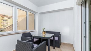 Uklassifisert bilde, 3 av 19, knapp
