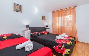 1 chambre, Wi-Fi gratuit, draps fournis