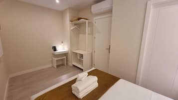 In-room safe, blackout drapes, iron/ironing board, free WiFi