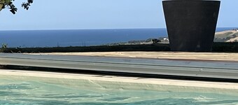 Villa with pool & sea view