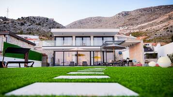 Enceinte de lâhĂ©bergement