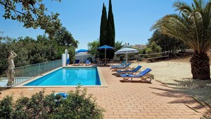 Piscina all'aperto