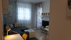 Appartement, 1 grand lit | Intérieur