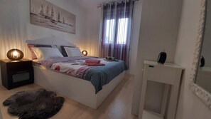 Appartement, 1 queensize bed | 1 slaapkamer, een strijkplank/strijkijzer, gratis wifi, beddengoed