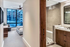 3 habitaciones y caja de seguridad en la habitación