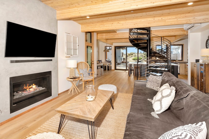 Custom Beach Front Property - Bolinas, CA
