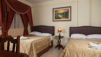 Habitación básica doble | Wifi gratis y ropa de cama