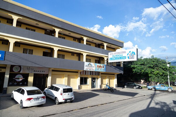 Hotel Internacional Palmerola - Comayagua
