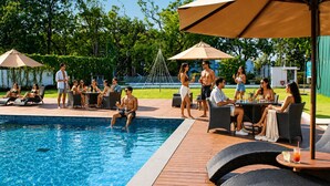 Pool - KYNROCK Airport Hotel (Seeduwa - Katunayake)