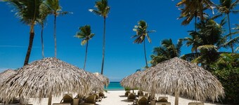 Special offer for amazing apartment in Bavaro with the Wi-Fi, pool and security.