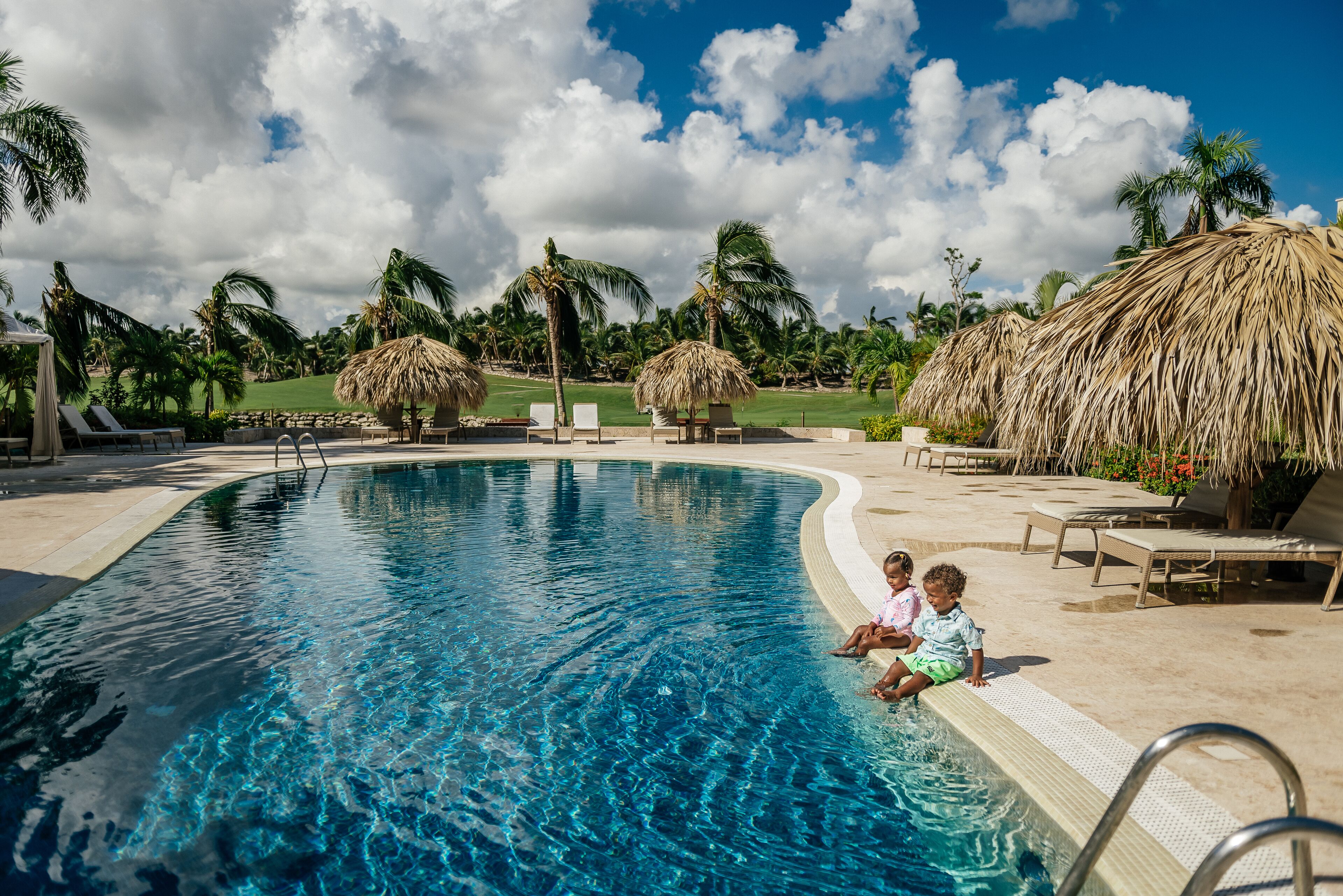Outdoor pool, pool loungers
