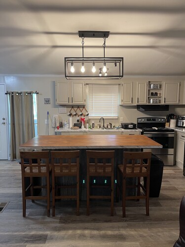 Totally remodeled and deck overlooking beautiful Cane River