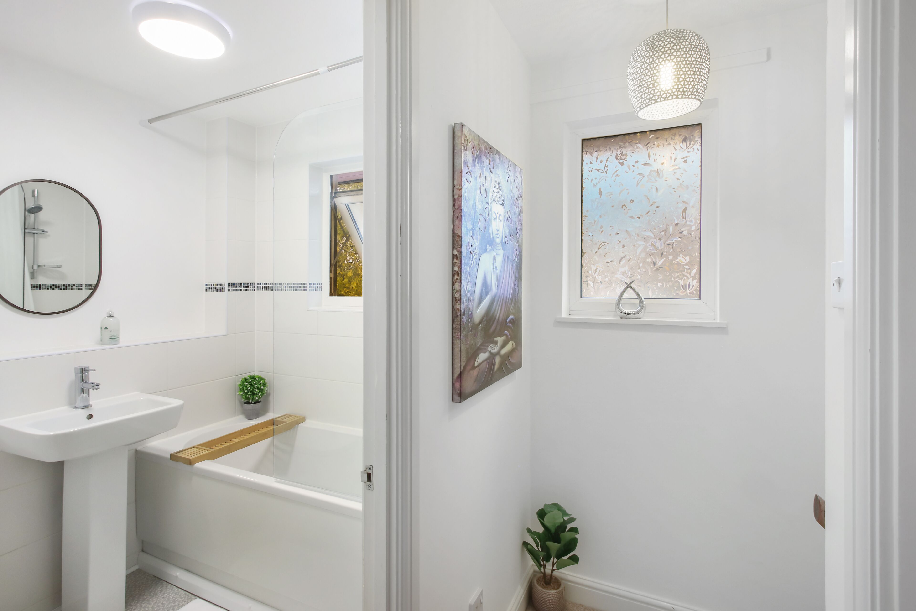 House | Bathroom | Separate tub and shower, deep soaking tub, hair dryer, towels