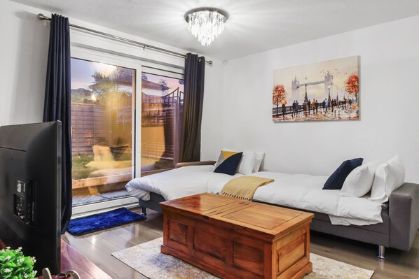 Casa | 2 dormitorios, tabla de planchar con plancha, wifi gratis y ropa de cama