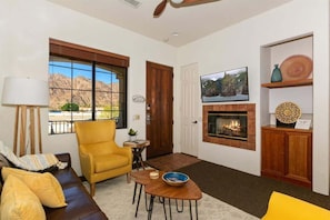 TV, fireplace, DVD player, offices - CLR111 Upstairs One Bedroom Casa Near Old Town LQ (La Quinta)