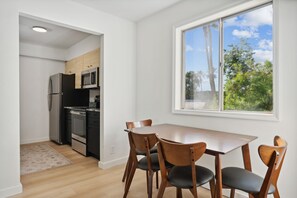 Dining - Condo in Scottsdale (Scottsdale)