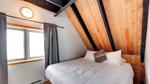 Unclassified image, 4 of 20, button - Mountain View - 4 bedrooms - 13 people (Beaupré)