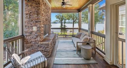 Escape To Wildwood @ This 5+BR/4B Luxury Lake Home