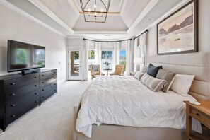 5 bedrooms, iron/ironing board, free WiFi, bed sheets