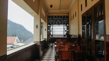 Nhà hàng