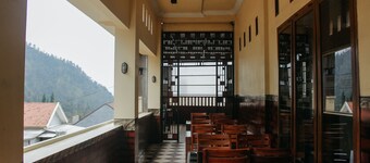 SM Bromo Hotel
